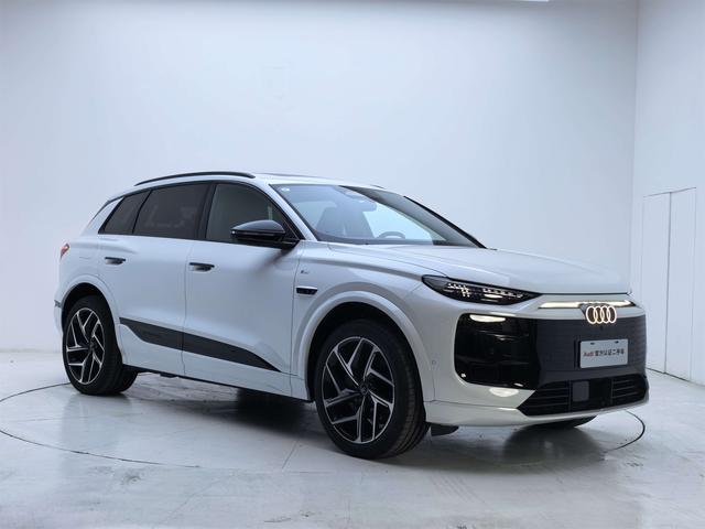Audi Q6L Sportback e-tron 2025 #12 Audi Q6L Sportback e-tron 2025 car image #12