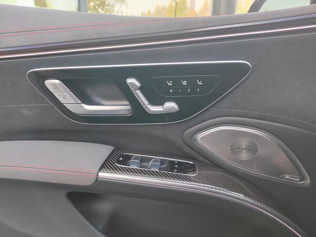 Mercedes-Benz EQS AMG 2022 imagen de coche #12