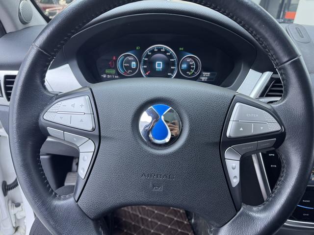 Denza DENZA 2017 car image #12