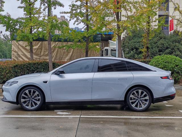 零跑汽车 零跑C01 2023 汽车图片 #12