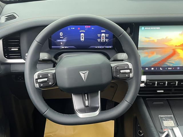 Deepal G318 2025 car image #12