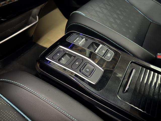 Honda e:NP2 2024 car image #12