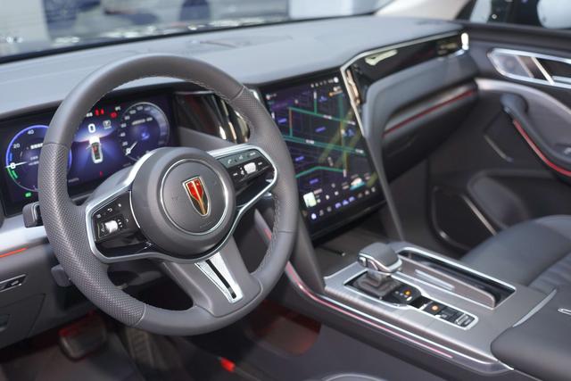 HongQi HS7 PHEV 2025 car image #12