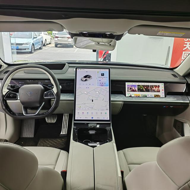 哪吒汽车 哪吒S 2024 #12 哪吒汽车 哪吒S 2024 汽车图片 #12