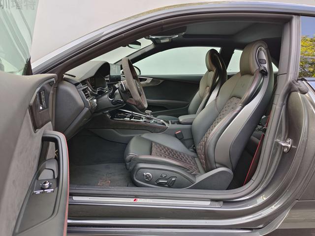 Audi RS 5 2024 car image #12