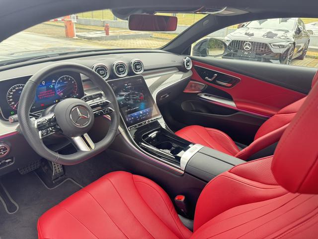 Mercedes-Benz CLE AMG 2024 immagine di auto #12