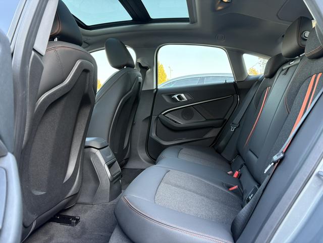 BMW 2 Series (Imported) 2023 #12 BMW 2 Series (Imported) 2023 car image #12