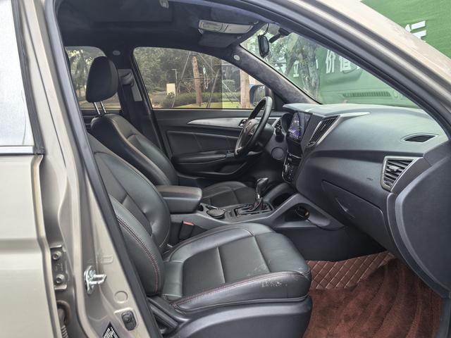 Changan CS75 PRO 2017 immagine di auto #12