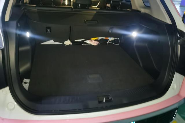 HongQi HS3 2023 car image #12