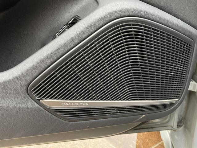 Audi S4 2023 صورة سيارة #12