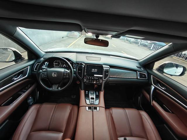 Honda UR-V 2022 immagine di auto #12