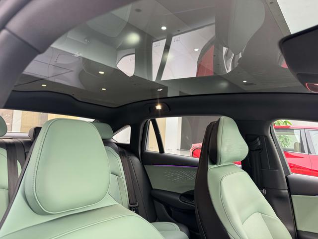 HongQi EH7 car image #12