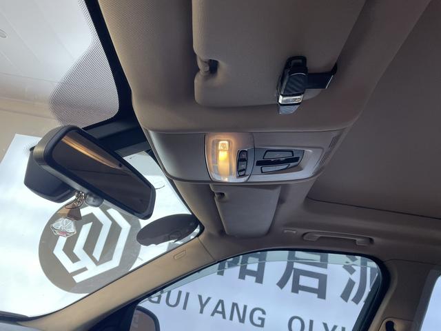 BMW M8 2016 car image #12