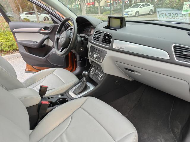 Audi Q3 (Imported) 2012 car image #12