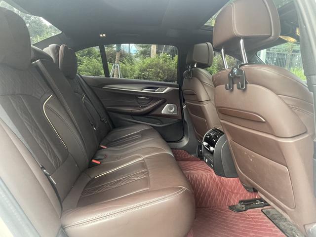 BMW M8 2020 car image #12