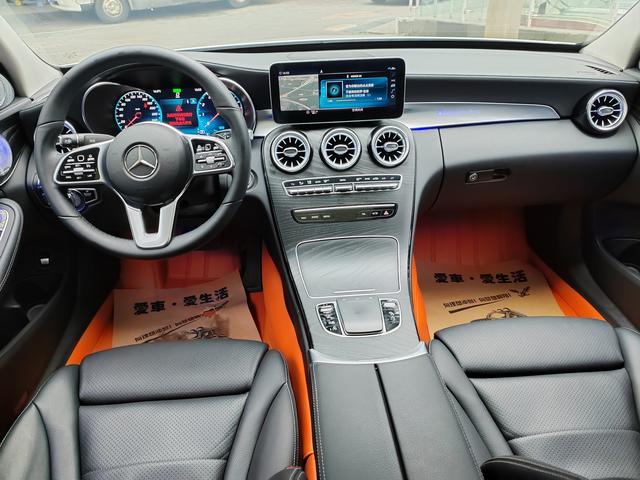 Mercedes-Benz Viano (Imported) 2019 car image #12