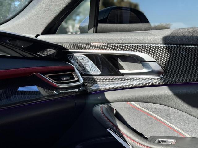 HongQi H6 2023 car image #12