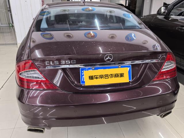 Mercedes-Benz CLS Class 2011 car image #12