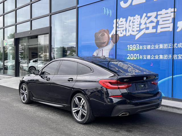 BMW 6 Series GT 2022 #12 BMW 6 Series GT 2022 car image #12