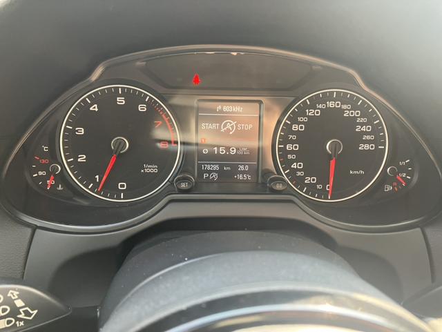 Audi Q5 (Imported) 2013 car image #12