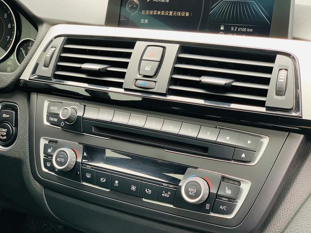 BMW iX M60 2015 #12 BMW iX M60 2015 صورة سيارة #12