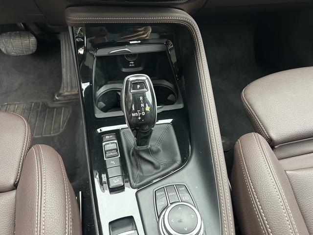 BMW iX M60 2021 #12 BMW iX M60 2021 car image #12