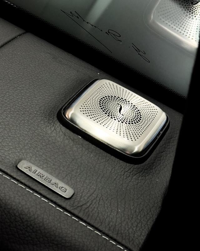 Mercedes-Benz SL AMG New Energy 2023 car image #12