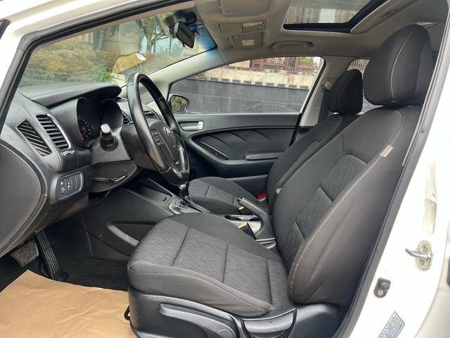 起亚 起亚K3新能源 2014 汽车图片 #12