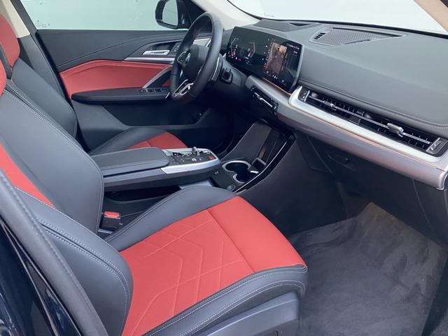 BMW X7 M60i 2025 #12 BMW X7 M60i 2025 immagine di auto #12