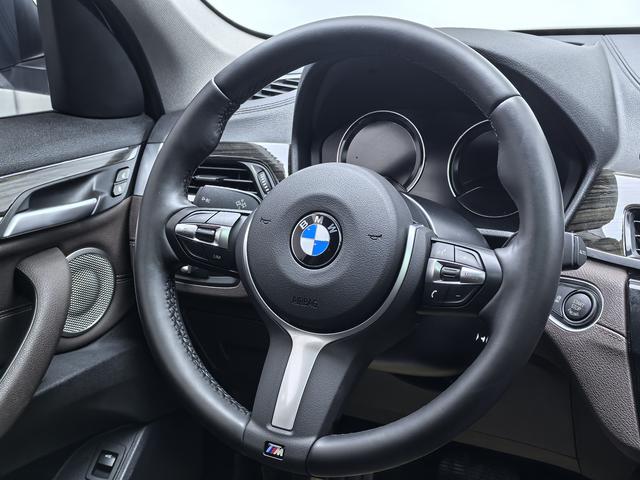 BMW M760Le 2021 #12 BMW M760Le 2021 car image #12