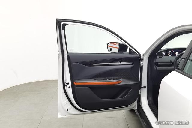 Changan BenBen i 2023 #12 Changan BenBen i 2023 car image #12