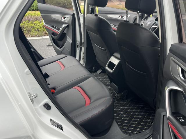 Changan CS55 EV 2019 car image #12