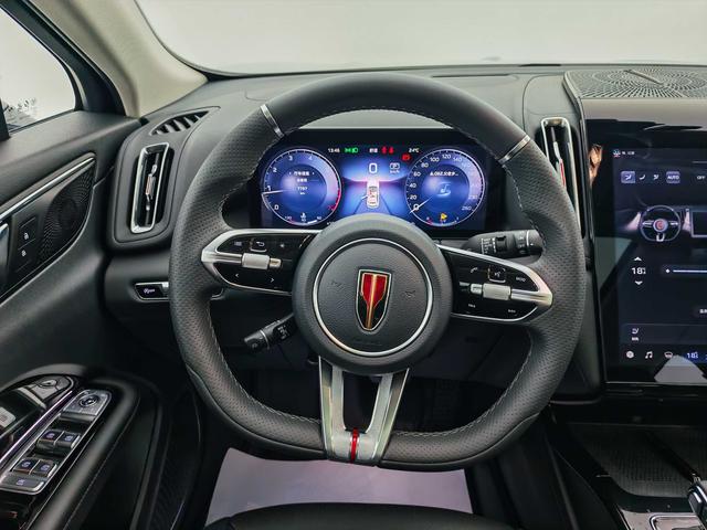 HongQi HS3 2024 #12 HongQi HS3 2024 car image #12