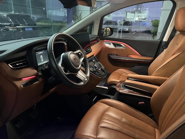 HongQi HQ9 2023 #12 HongQi HQ9 2023 car image #12