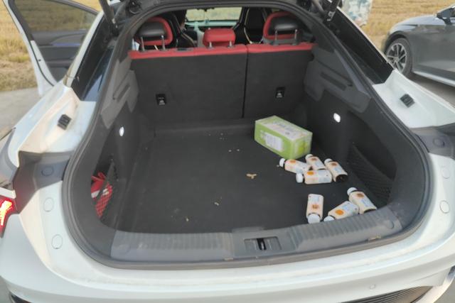 HongQi H6 2023 #12 HongQi H6 2023 car image #12