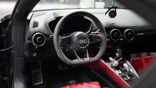 Audi TTS 2017 #12 Audi TTS 2017 car image #12