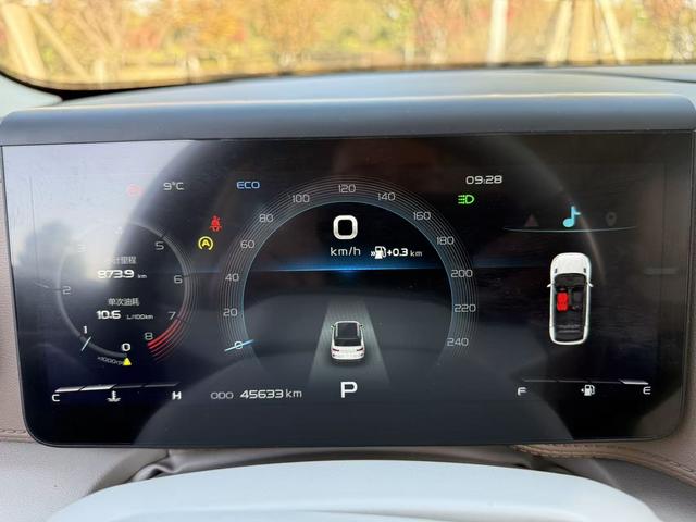 GEELY ICON 2022 car image #12