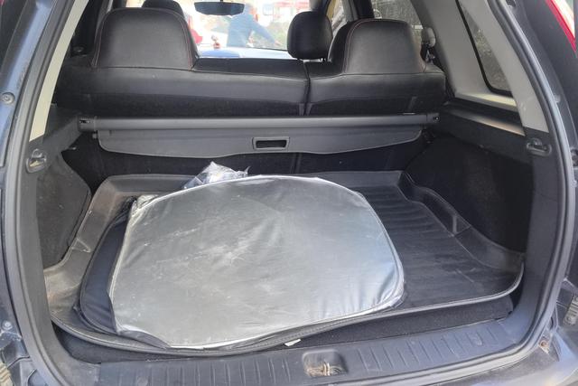 Forthing JOYEAR X5 2015 #12 Forthing JOYEAR X5 2015 car image #12