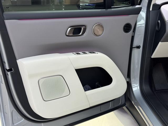 Li i8 2025 изображение автомобиля #12