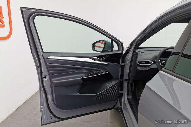 Volkswagen ID.4 Crozz 2023 car image #12