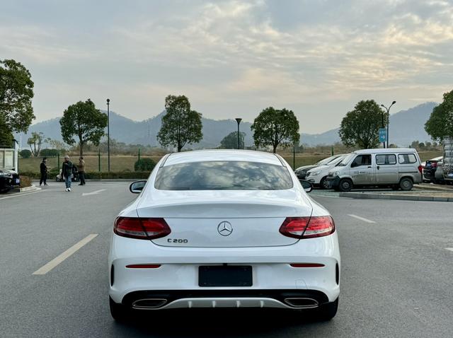 Mercedes-Benz C Class (Imported) 2017 car image #12
