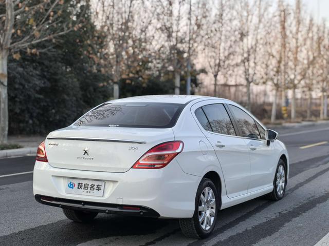 Peugeot 308 2012 #12 Peugeot 308 2012 car image #12