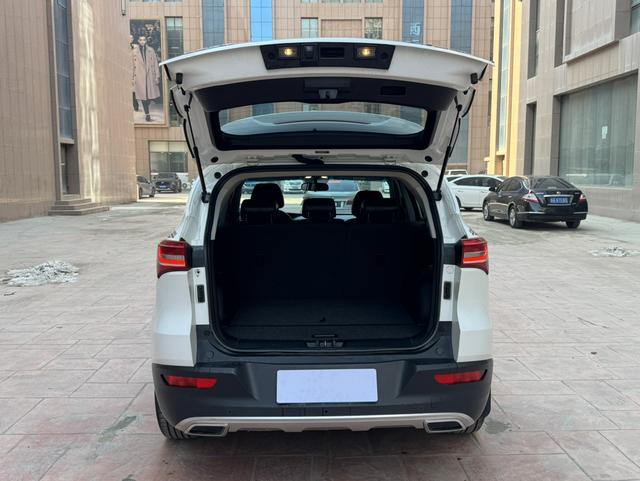 Jetour X70 2019 car image #12