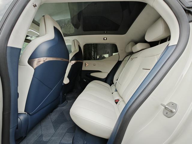 Zeekr X 2023 car image #12