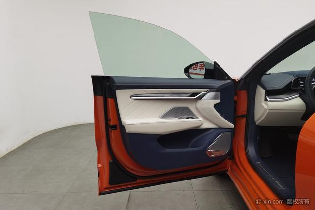 Zeekr 2023 car image #12