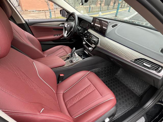 BMW 5 Series 2021 #12 BMW 5 Series 2021 car image #12
