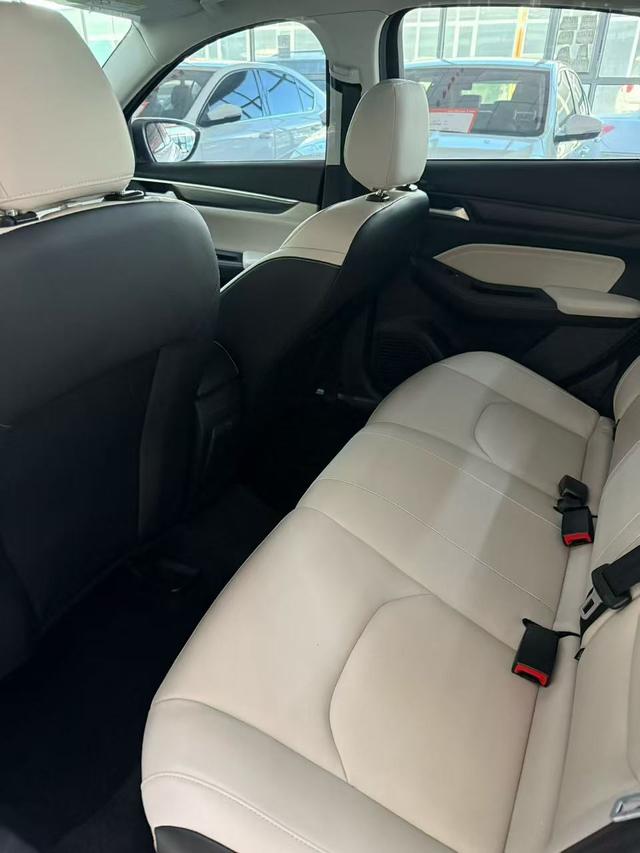 Ford Escort 2021 #12 Ford Escort 2021 car image #12