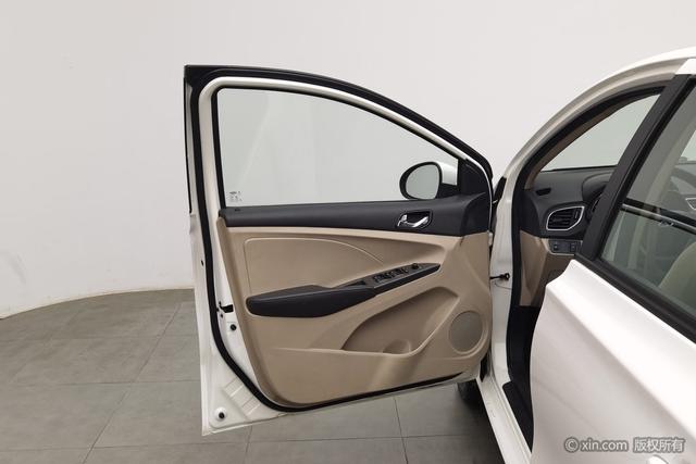 Chery Arrizo 3 2015 car image #12