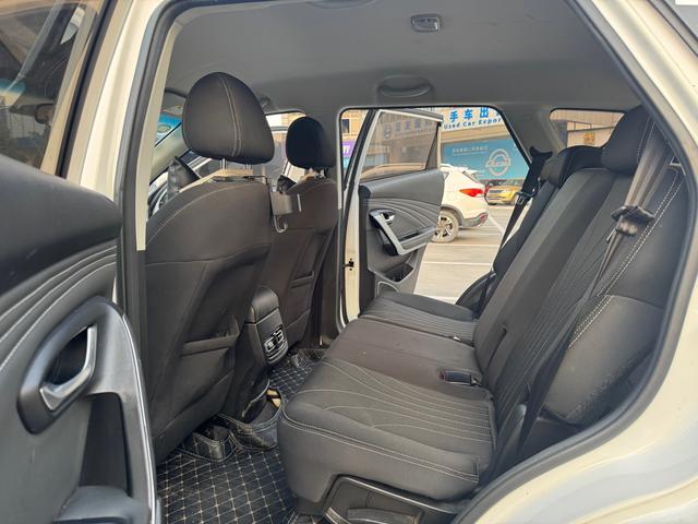Jetour X70 2019 #12 Jetour X70 2019 car image #12