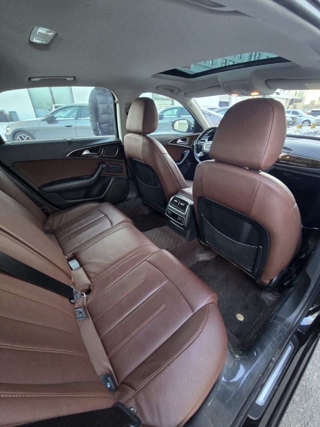 Audi A6L 2015 car image #12